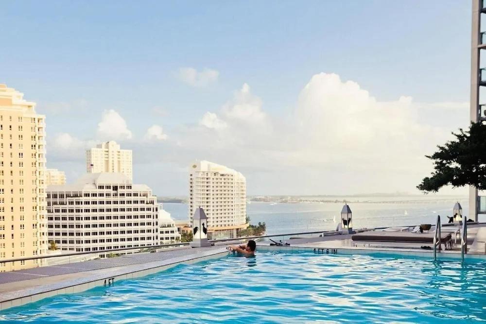 W Hotel Luxury High Rise ไมอามี ภายนอก รูปภาพ